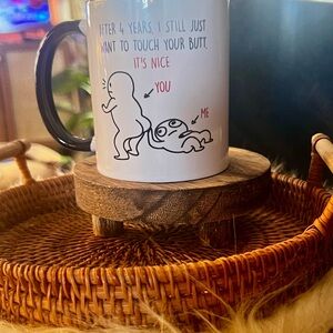 Humorous 4 year Anniversary Mug - Black and White